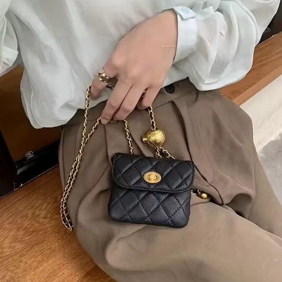 Anthropologie Handbags - Black Quilted Chain Belt Bag